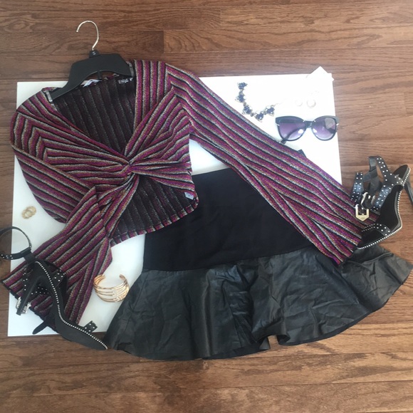 🔥GIRLS NIGHT OUT, Multicolored, Twisted Front Top - Picture 4 of 6